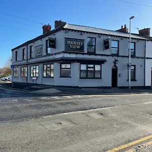 Hotel Mersey View & Pub