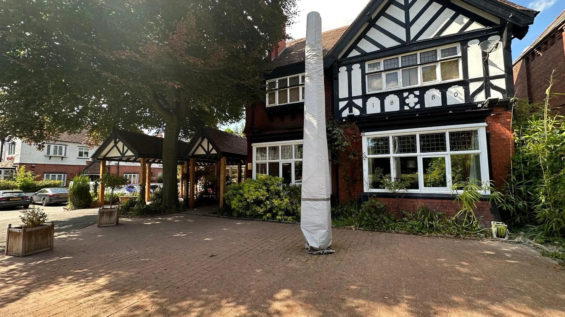 The Chester Court Hotel